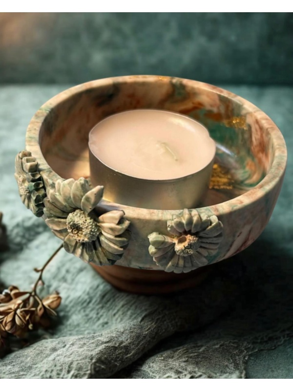Porta-velas em jesmonite com flores