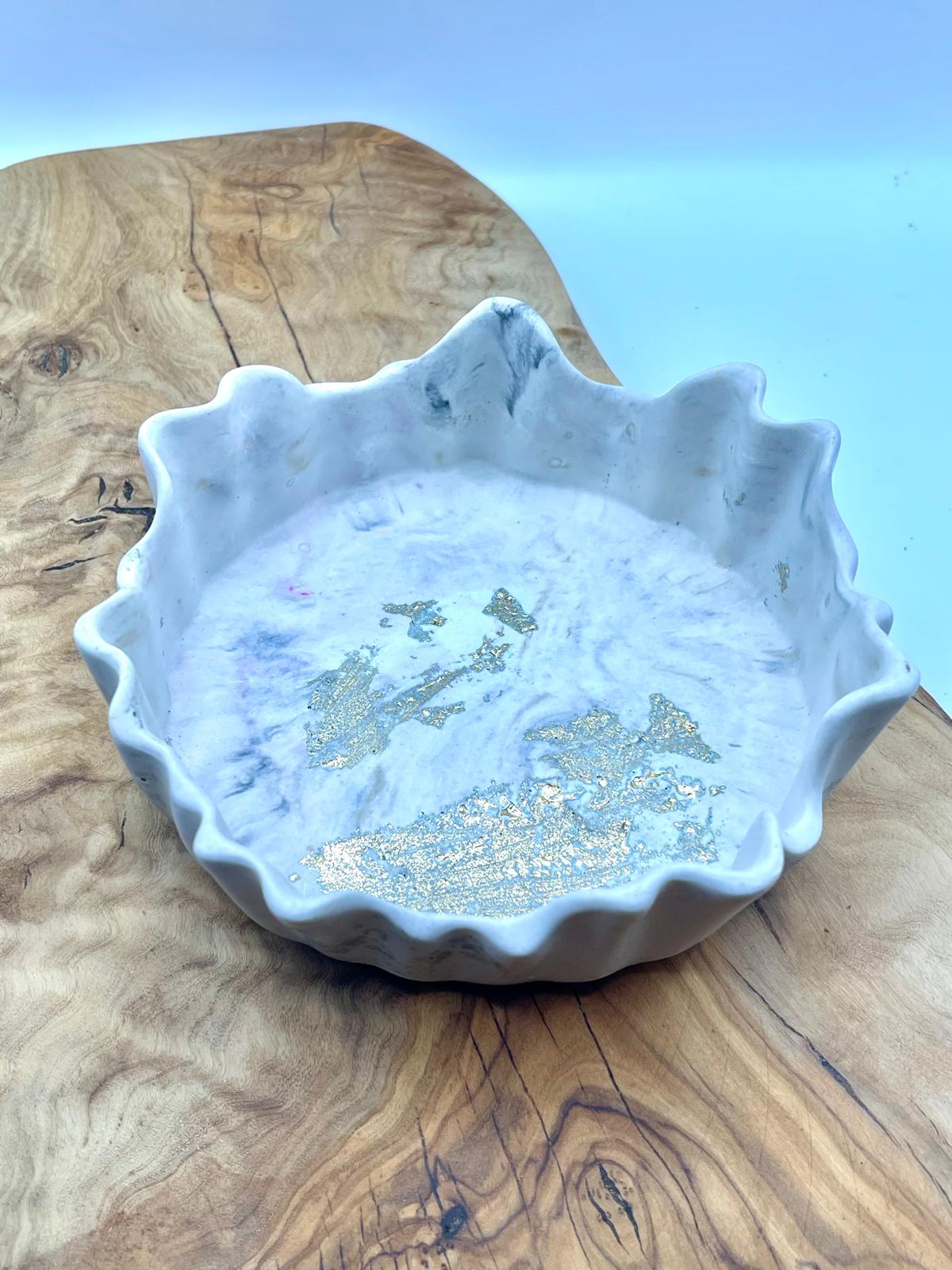 Taça decorativa em jesmonite Everest